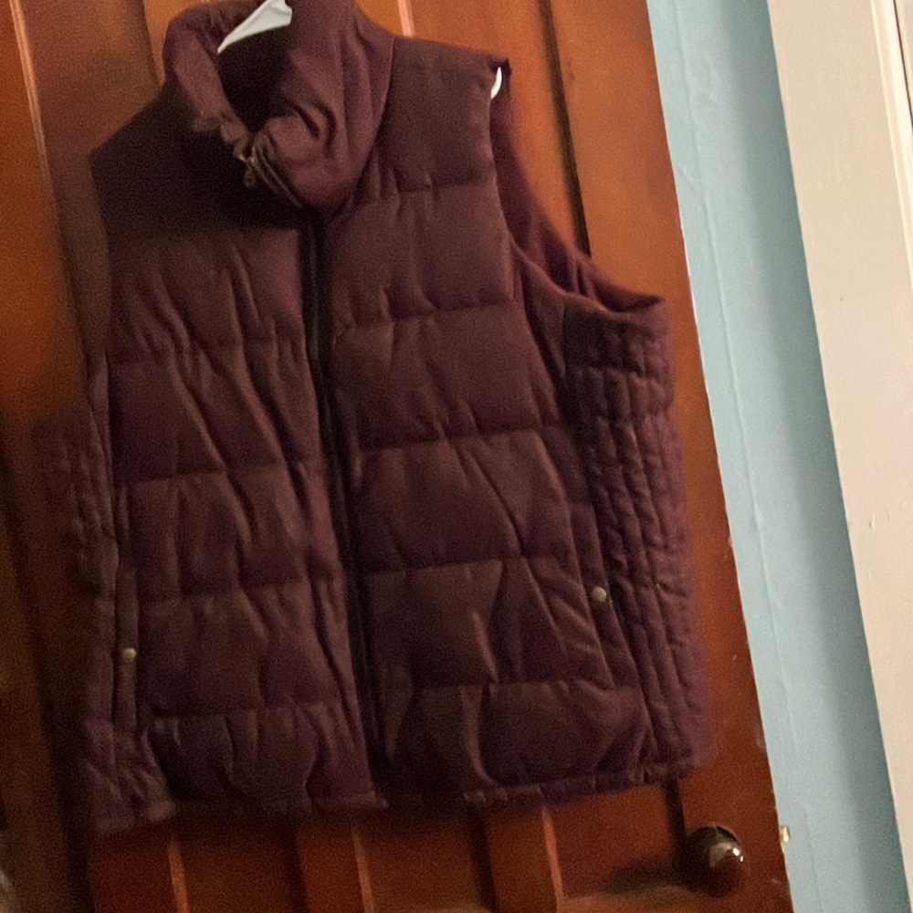 Old navy vest